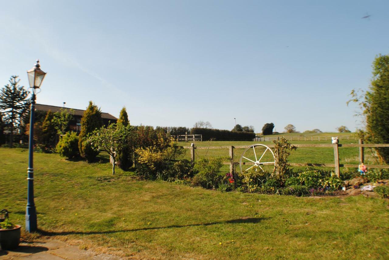 Lionheart Large Luxury Lodge - Sleeps 10- Dog Friendly,Near Sherwood Forest At Fairview Farm Nottingham Great For Family Gatherings ,Groups ,Parties Extérieur photo